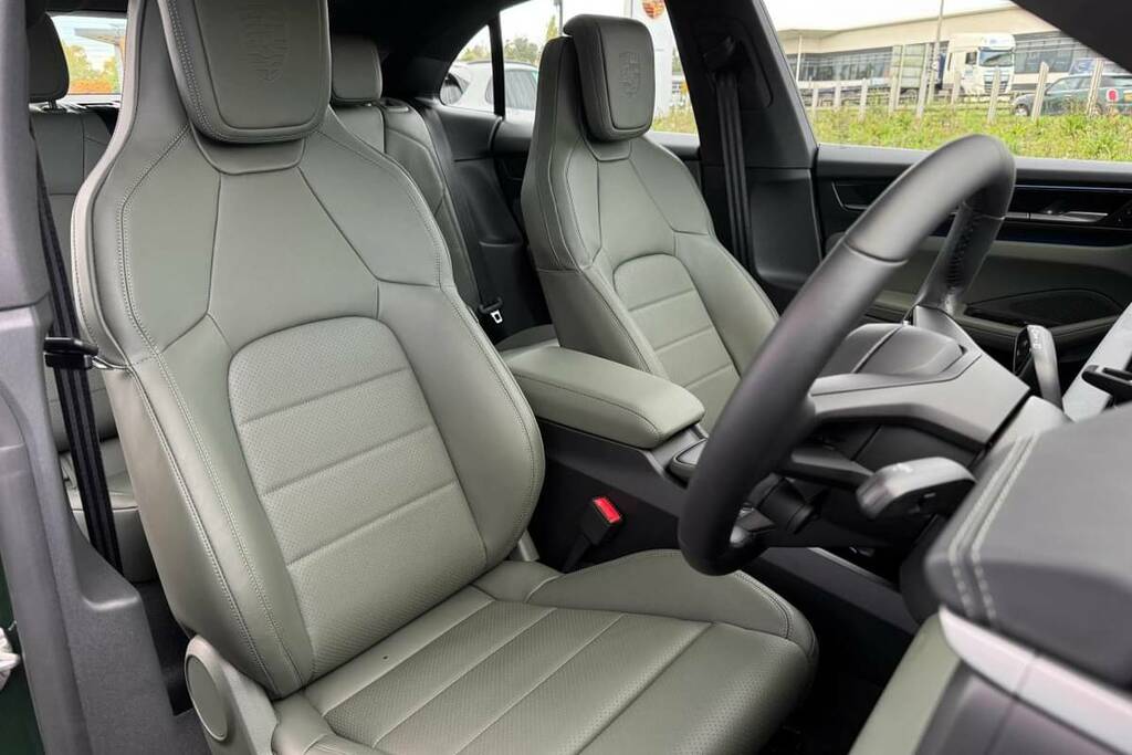 Porsche Macan 300Kw 4 100Kwh Green #5
