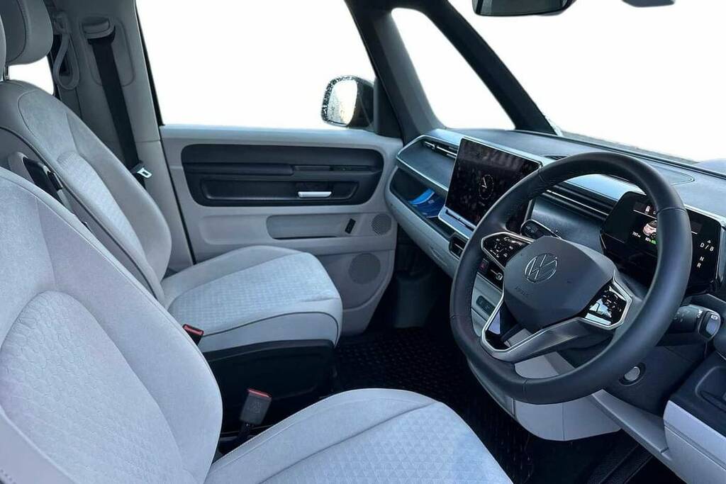 Volkswagen ID.Buzz 210Kw Style Pro 86Kwh Lwb 6 Seat VK75NWW Black #6