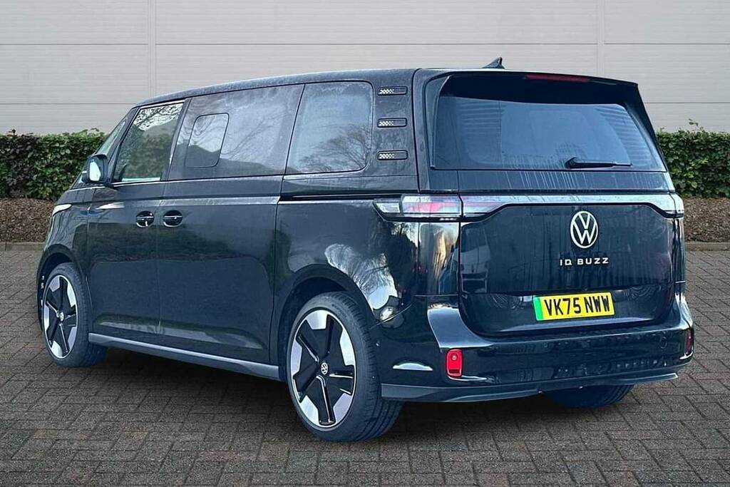 Volkswagen ID.Buzz 210Kw Style Pro 86Kwh Lwb 6 Seat VK75NWW Black #3