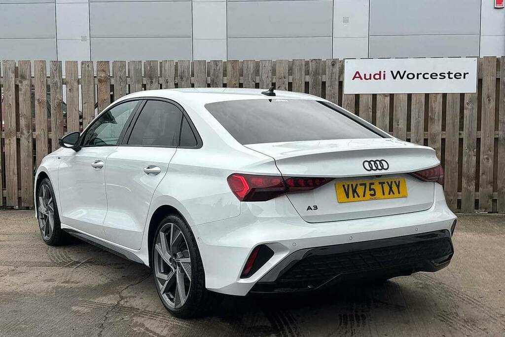 Audi A3 2.0 Tdi 150 Black Edition S Tronic VK75TXY White #3