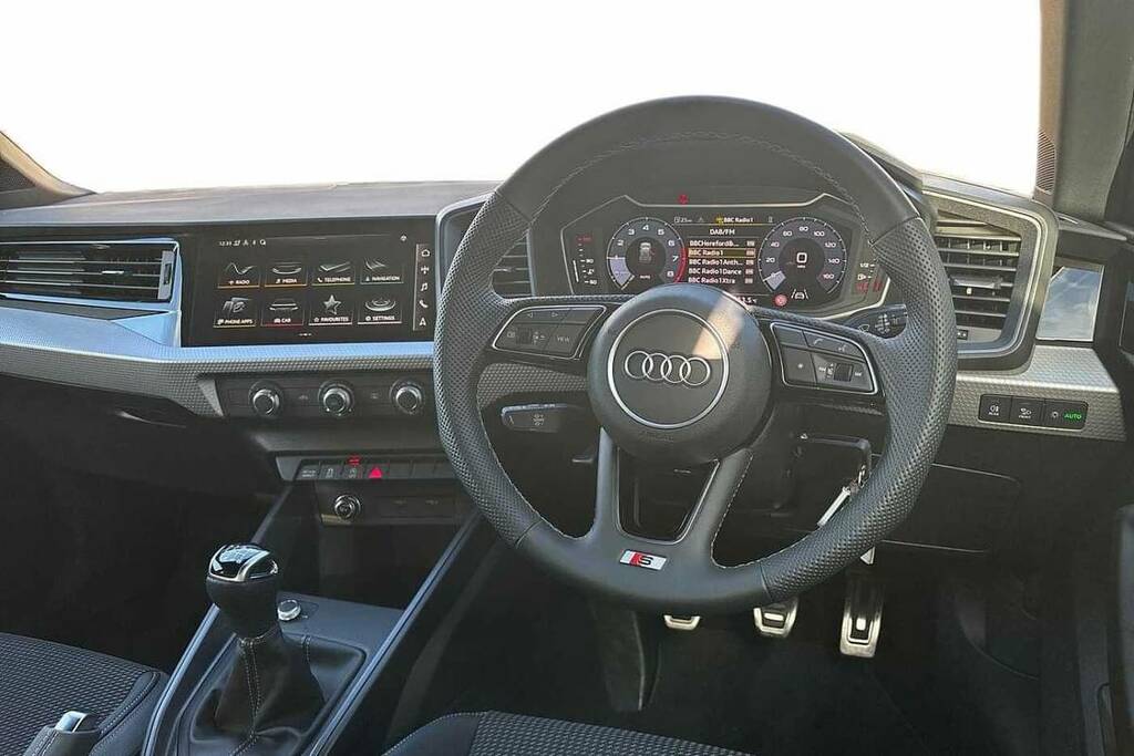 Audi A1 30 Tfsi S Line VK75USG Black #6