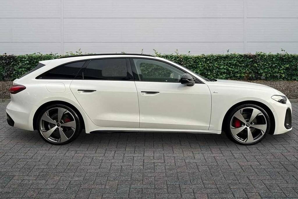 Audi A5 2.0 Tfsi 204 Edition 1 S Tronic VN25ZVY White #4