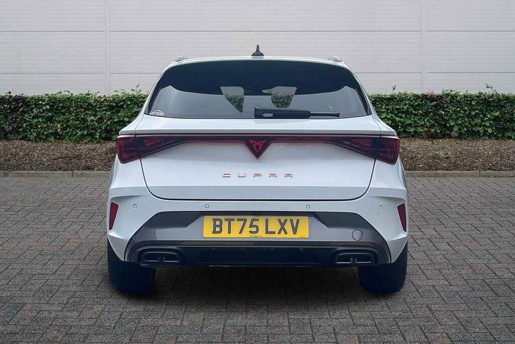 Cupra Leon 1.5 Etsi 150 V3 Dsg BT75LXV White #5