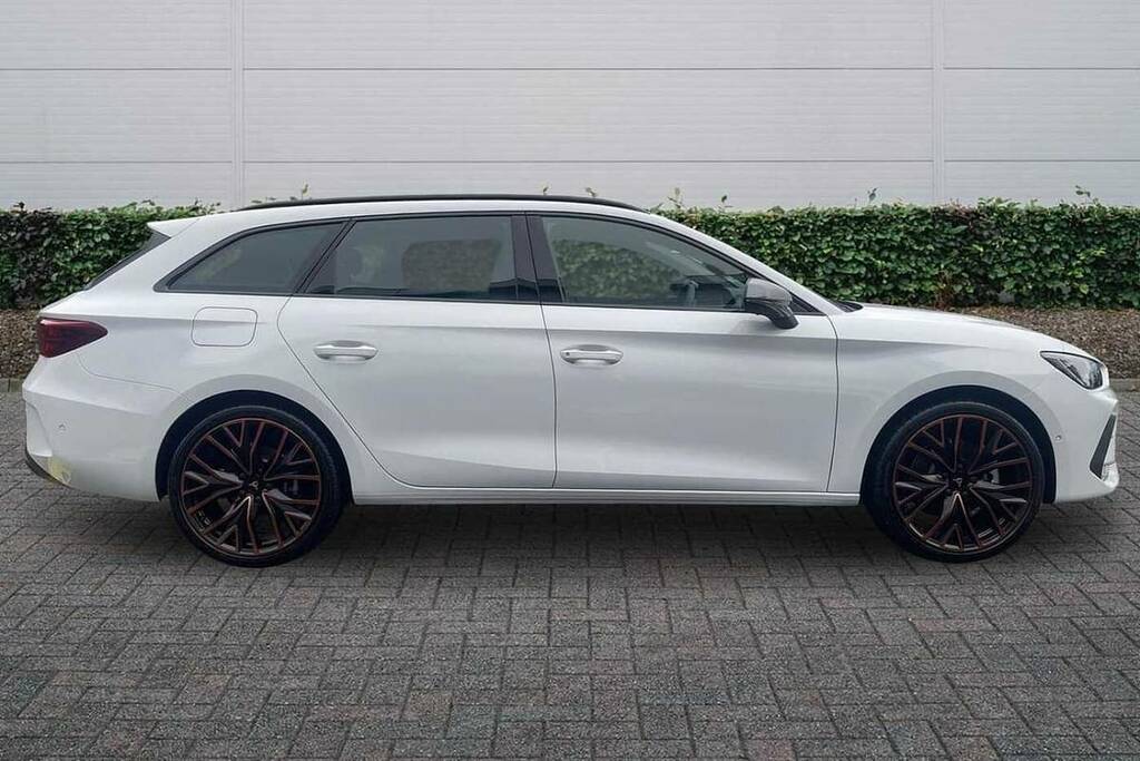 Cupra Leon 1.5 Etsi 150 V3 Dsg BT75LXV White #6