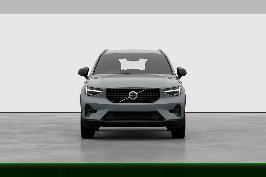Volvo XC40 2.0 B4p Plus Dark BN75TUP Grey #3
