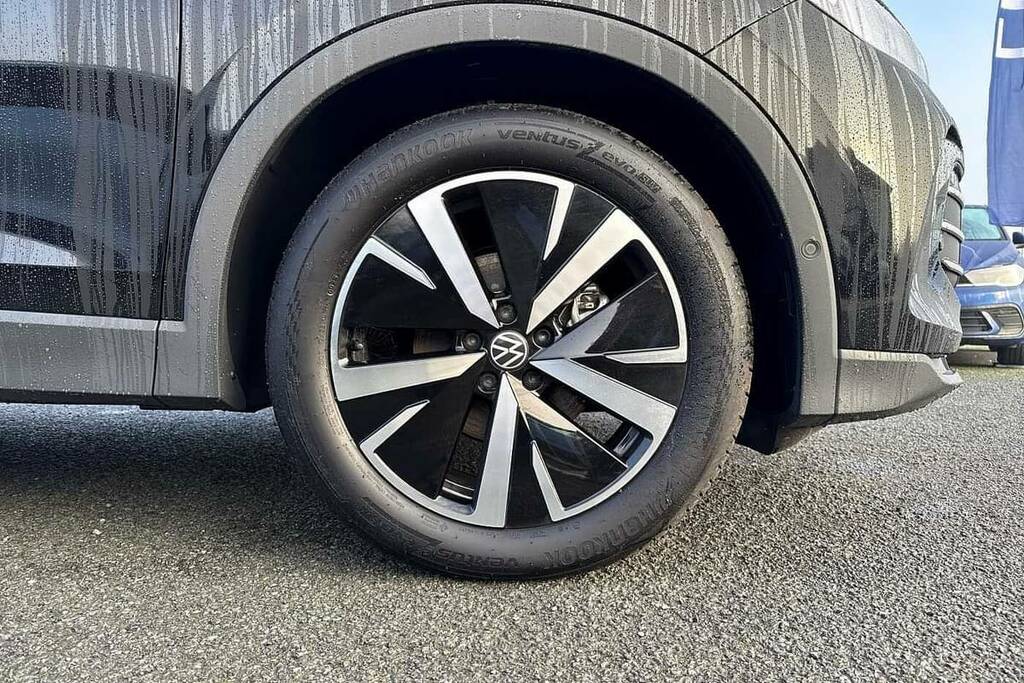 Volkswagen Tiguan 1.5 Etsi 150 Elegance Dsg VX75YTL Black #5