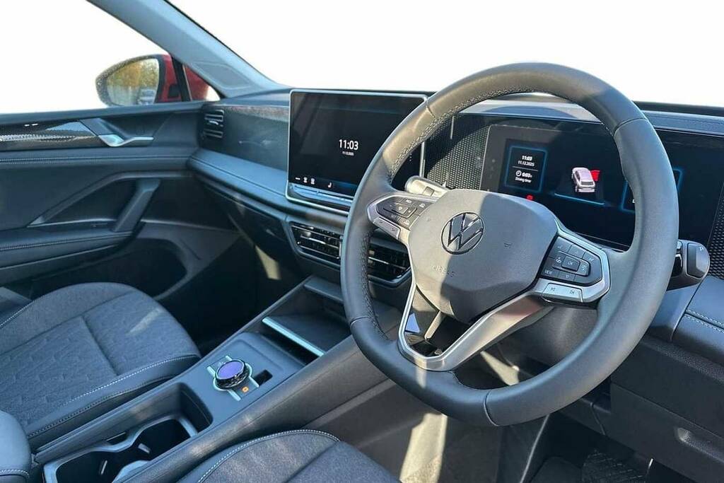 Volkswagen Tiguan 1.5 Etsi 150 Match Dsg VK75HTT Red #6