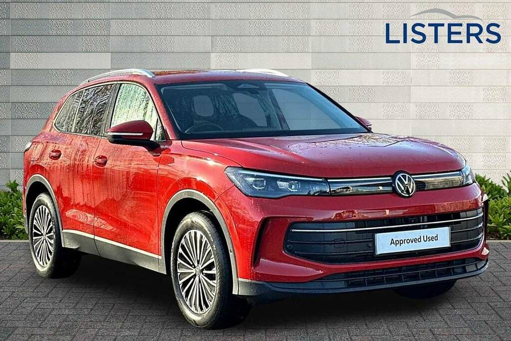 Volkswagen Tiguan 1.5 Etsi 150 Match Dsg Red