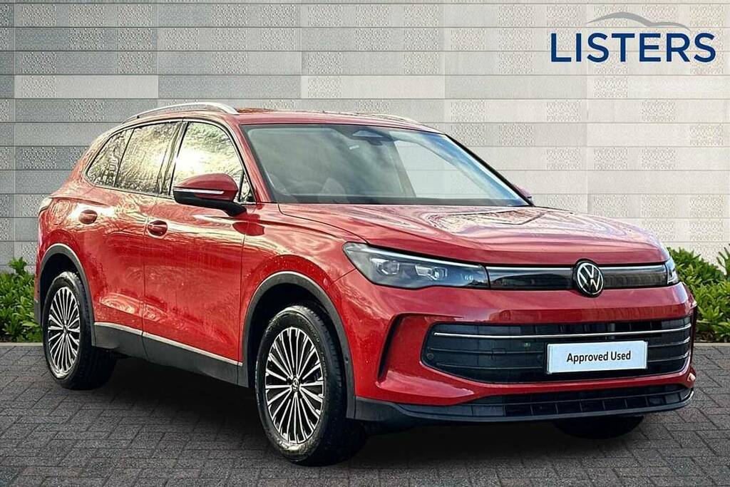 Volkswagen Tiguan 1.5 Etsi 150 Match Dsg Red