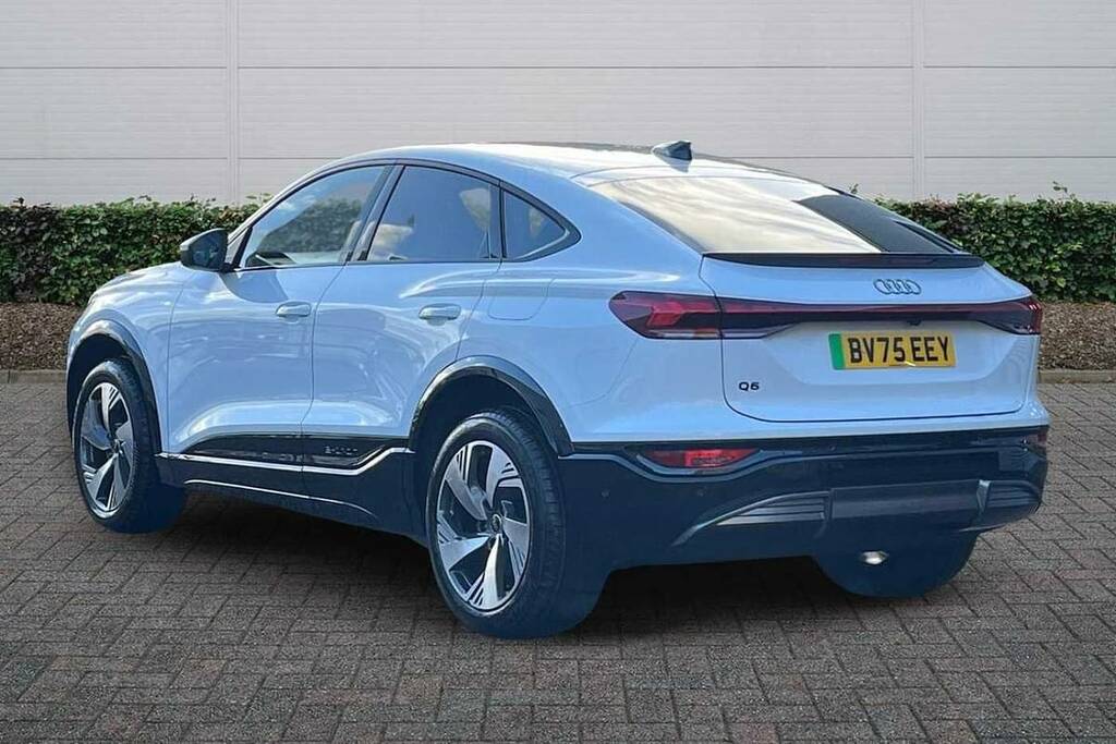 Audi Q6 E-Tron 225Kw Performance 100Kwh S Line White #3