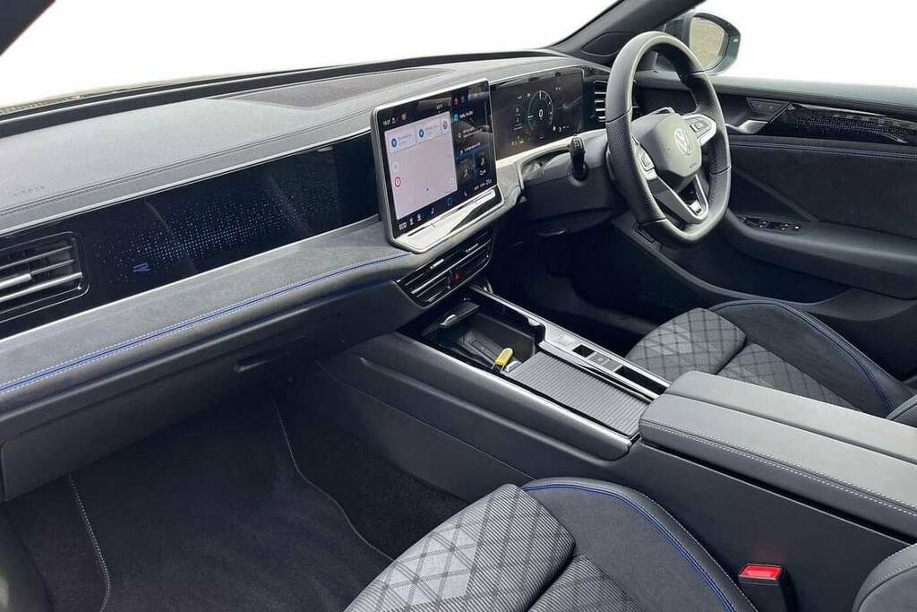 Volkswagen Passat 1.5 Tsi Ehybrid R-line Dsg VK75WKO Black #2