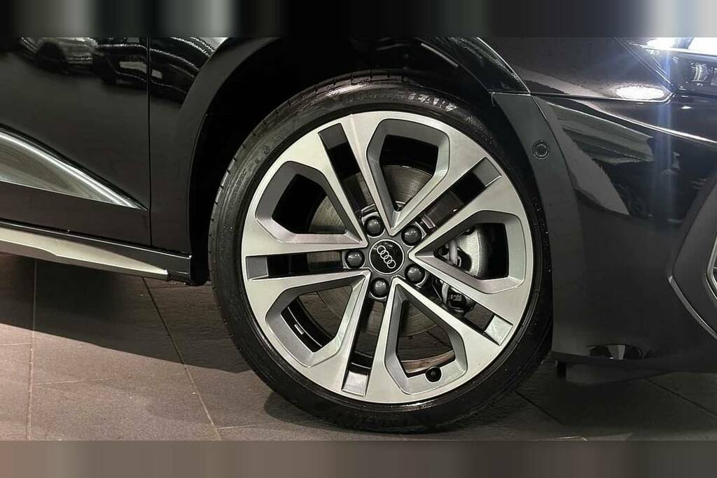 Audi A3 40 Tfsi E S Line S Tronic BG75YDF Black #5