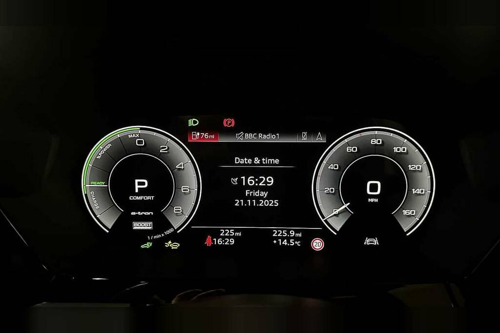 Audi A3 40 Tfsi E S Line S Tronic BG75YDF Black #6