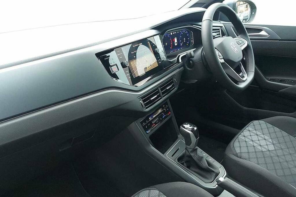 Volkswagen Taigo 1.0 Tsi 115 R-line Dsg BL75TGX Grey #2
