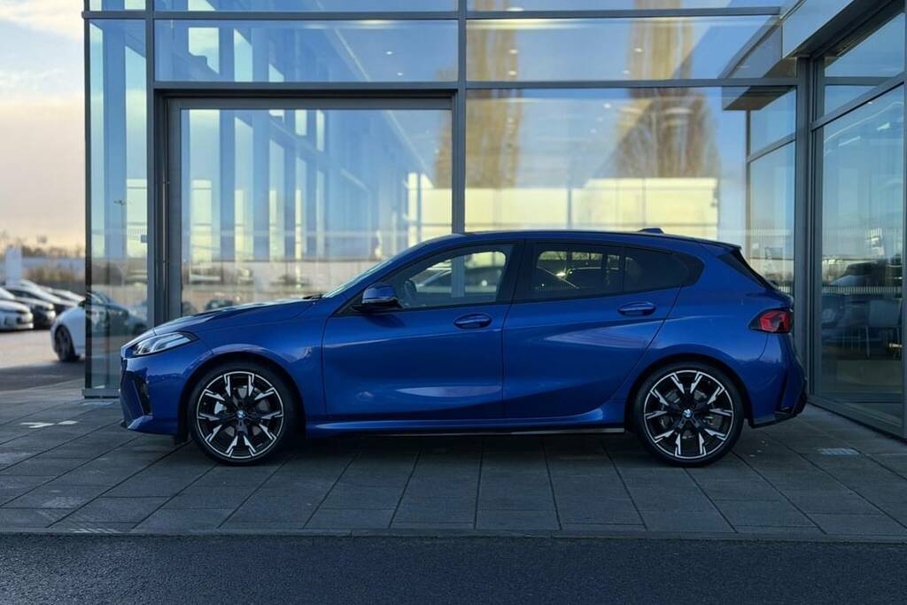 BMW 1 Series 120 M Sport Step AO75NKG Blue #4