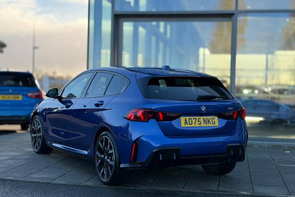 BMW 1 Series 120 M Sport Step AO75NKG Blue #2
