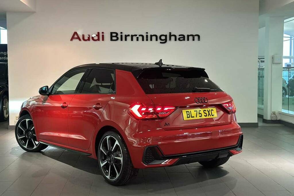 Audi A1 30 Tfsi Black Edition S Tronic BL75SXC Red #3