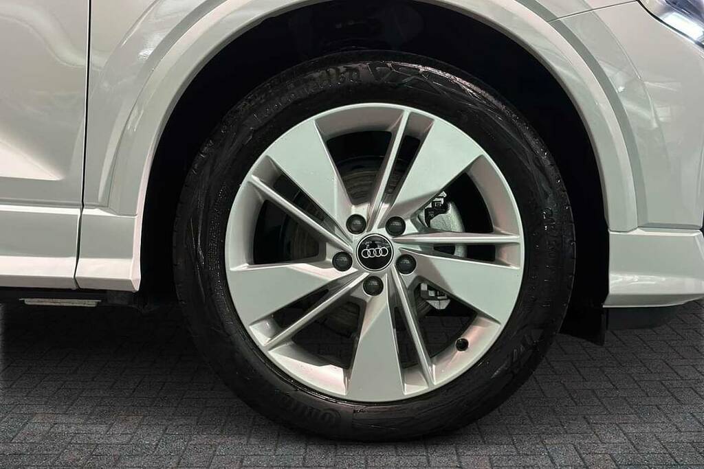 Audi Q2 35 Tfsi S Line S Tronic White #5