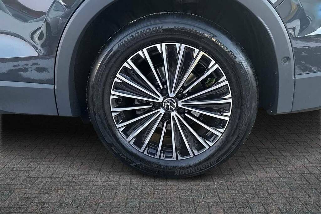 Volkswagen Tiguan 1.5 Etsi 150 Match Dsg BT75PHZ Grey #5