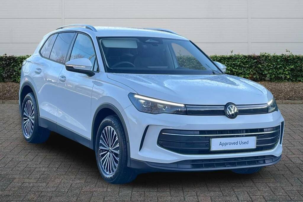 Volkswagen Tiguan 1.5 Etsi 150 Match Dsg White