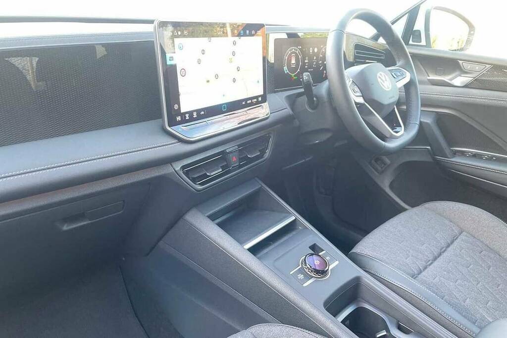 Volkswagen Tiguan 1.5 Etsi 150 Match Dsg White #2