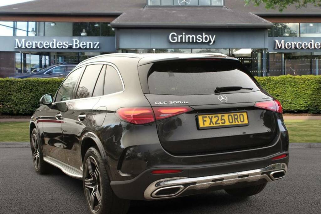Mercedes-Benz GLC Class 300De 4Matic Amg Line Premium 9G-tronic FX25ORO Grey #2