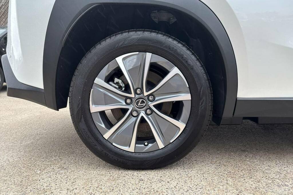 Lexus UX 300E 150Kw 72.8 Kwh E-cvt  #5