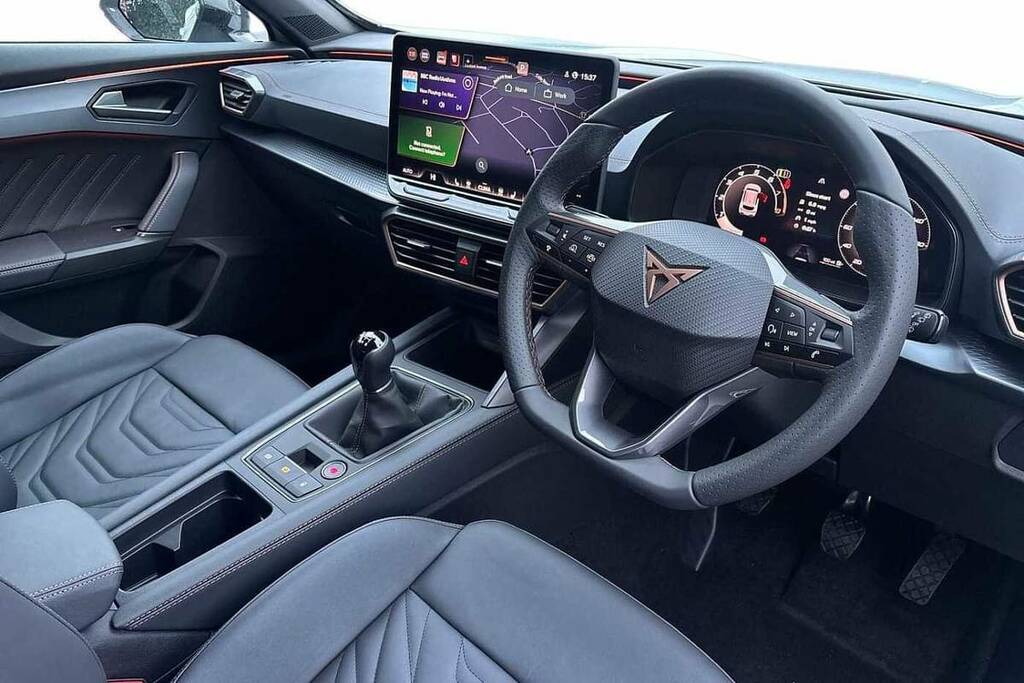 Cupra Formentor 1.5 Tsi 150 V3 VK75WVS White #6