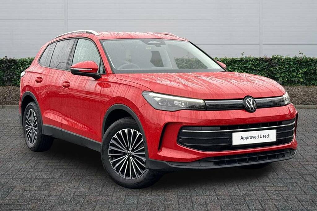 Volkswagen Tiguan 1.5 Etsi Match Dsg Red