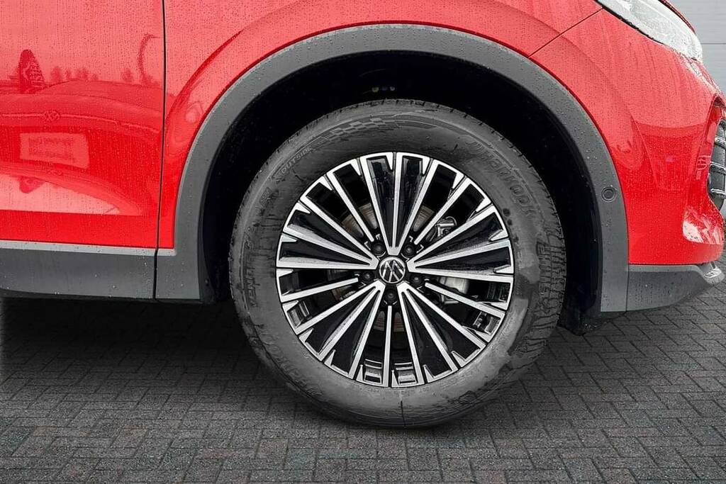 Volkswagen Tiguan 1.5 Etsi Match Dsg VX75YZB Red #5