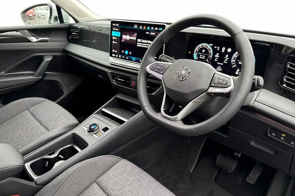Volkswagen Tiguan 1.5 Etsi 150 Match Dsg White #6