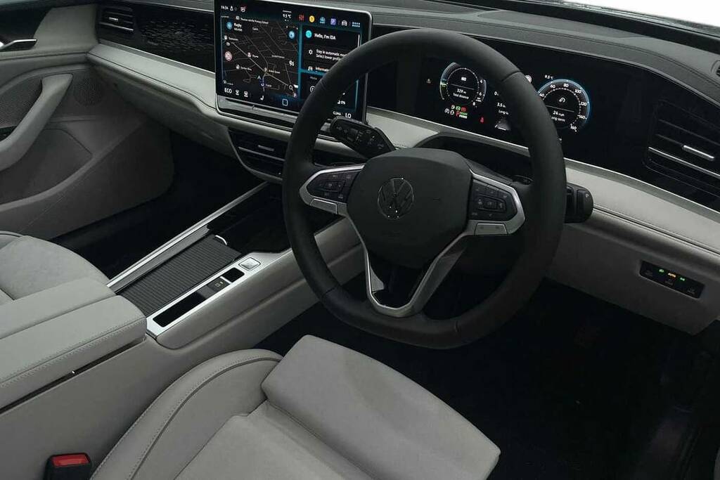 Volkswagen Passat 1.5 Tsi Ehybrid Elegance Dsg Grey #6