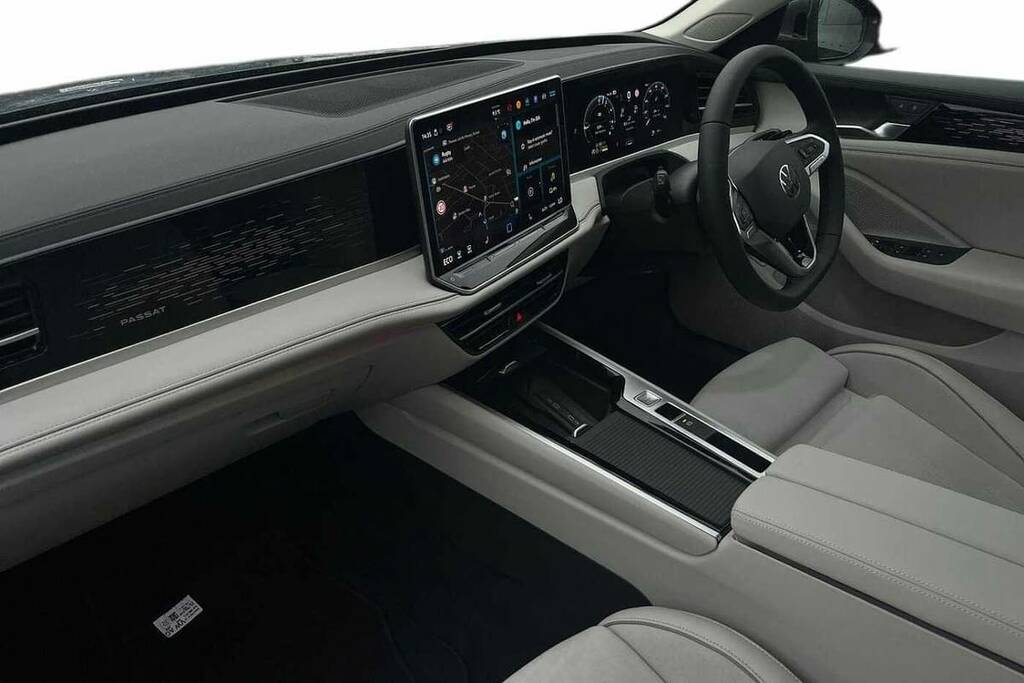 Volkswagen Passat 1.5 Tsi Ehybrid Elegance Dsg Grey #2