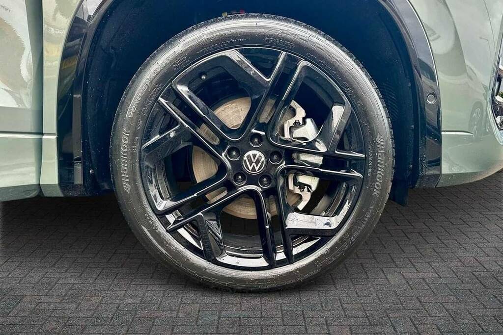 Volkswagen Tayron 1.5 Tsi Ehybrid 272 R-line Dsg6 VN75GJZ Green #5