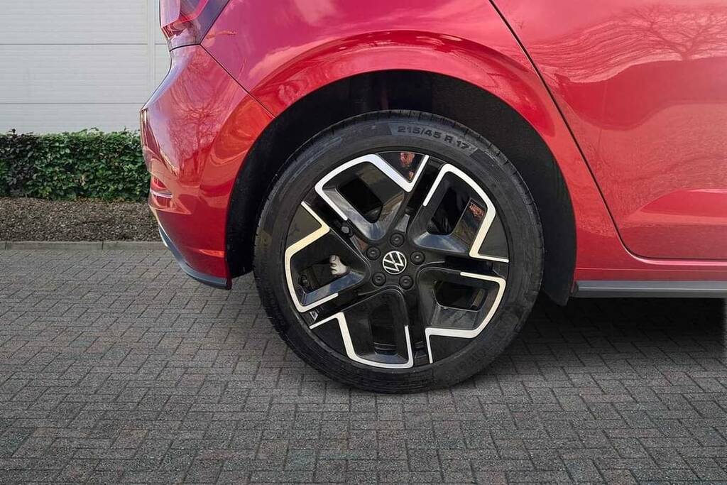 Volkswagen Polo 1.0 Tsi 115 Black Edition Dsg FD75WXX Red #5