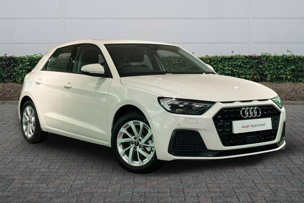 Audi A1 30 Tfsi Sport S Tronic White