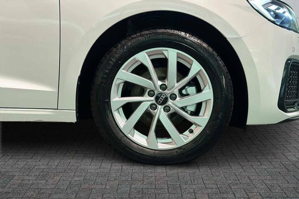 Audi A1 30 Tfsi Sport S Tronic BL75XGV White #5
