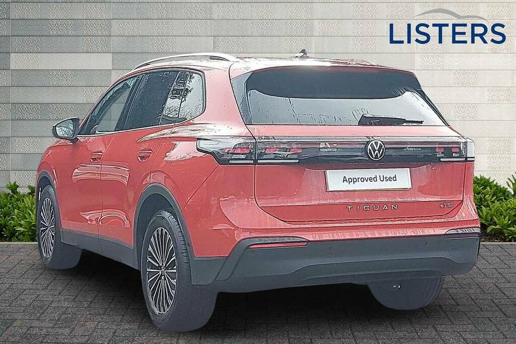 Volkswagen Tiguan 1.5 Etsi 150 Match Dsg BP75OMS Red #3