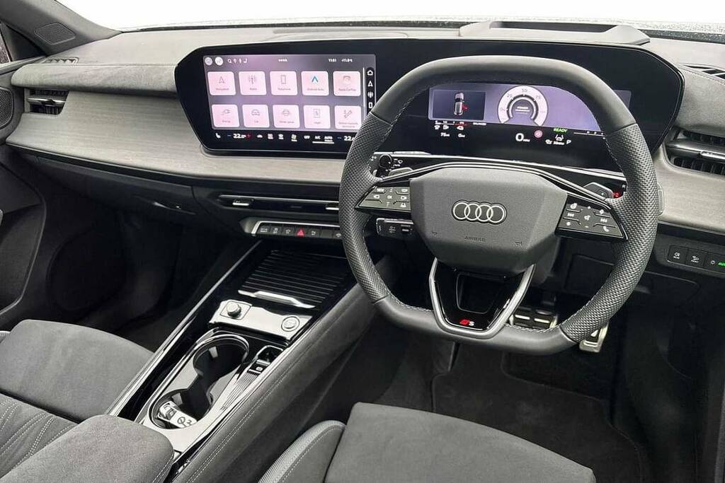 Audi Q3 1.5 E-hybrid Launch Edition Plus S Tronic VX75WXZ Grey #6