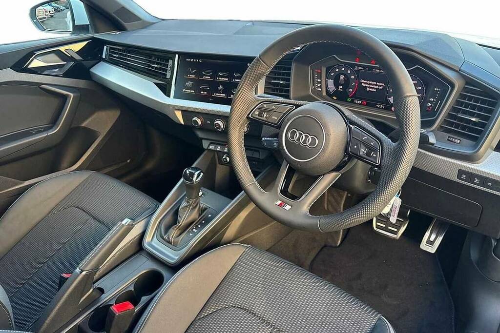 Audi A1 30 Tfsi S Line S Tronic VK75KNY White #6