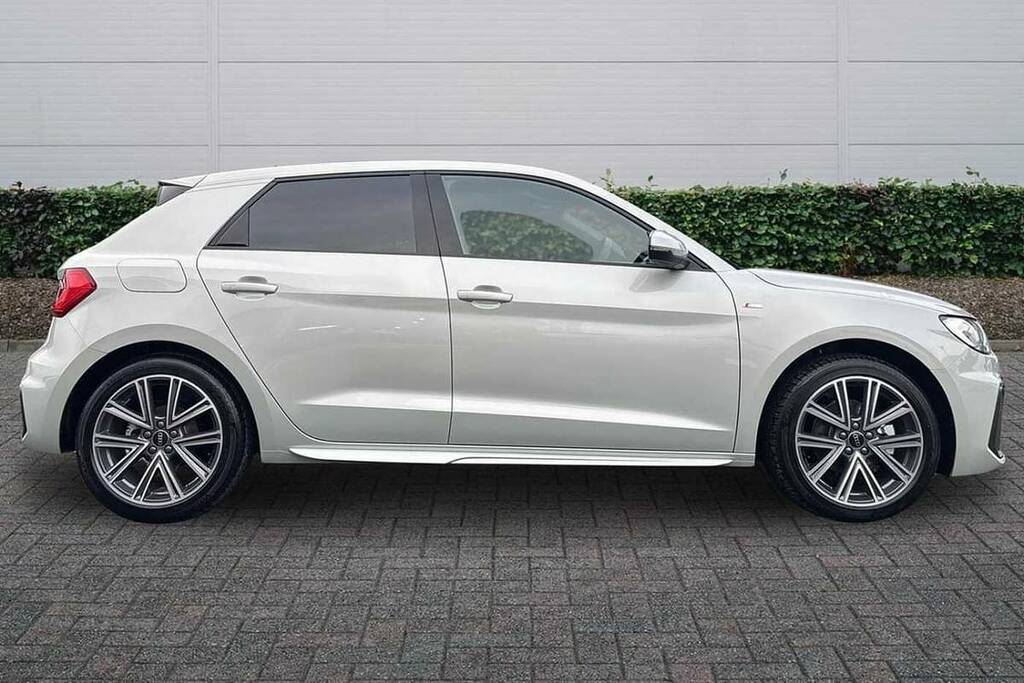 Audi A1 35 Tfsi S Line S Tronic VK75GZL Silver #4