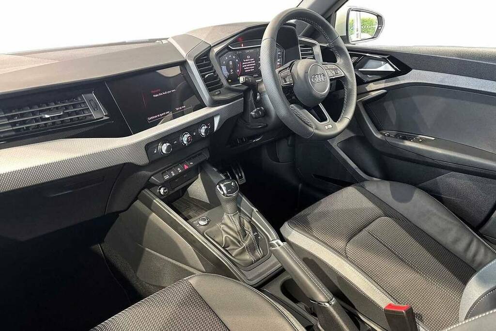 Audi A1 35 Tfsi S Line S Tronic VK75GZL Silver #2