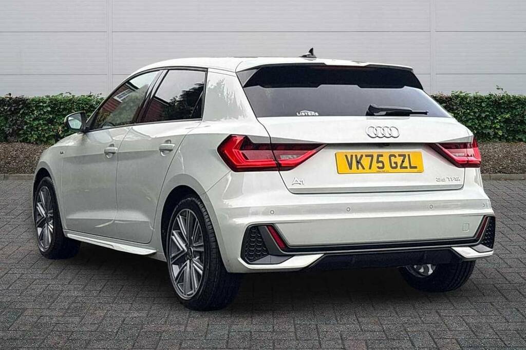 Audi A1 35 Tfsi S Line S Tronic VK75GZL Silver #3