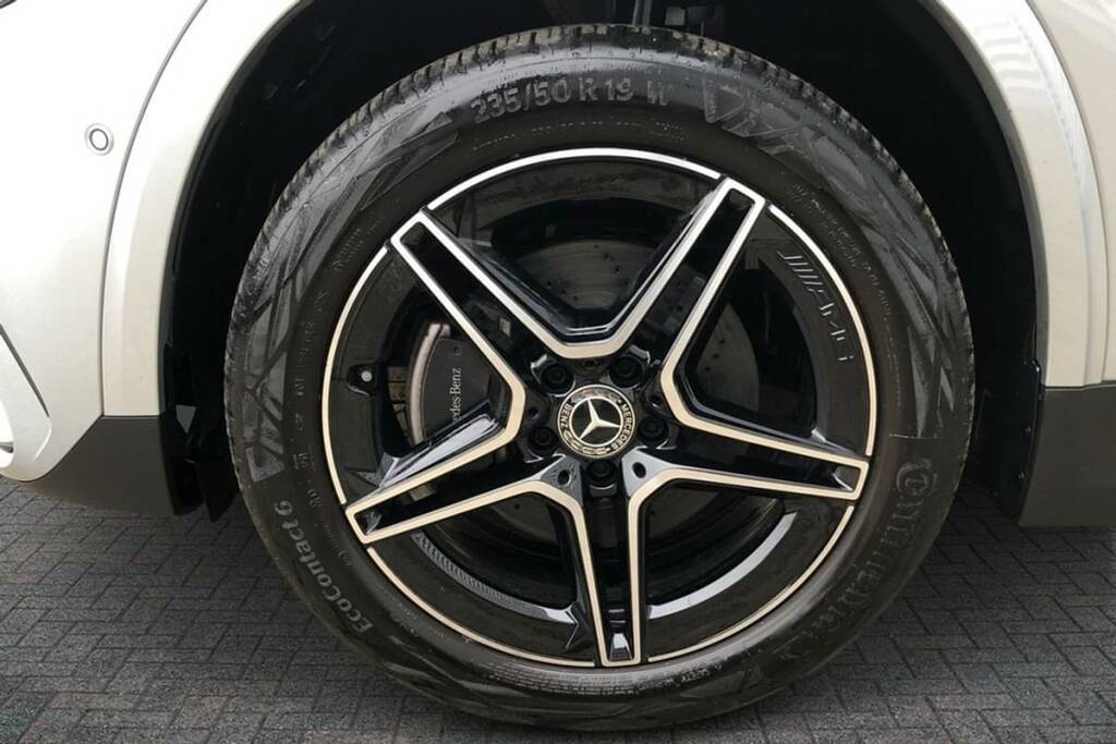 Mercedes-Benz GLA Class 250E Amg Line Executive FV25KNO Silver #6