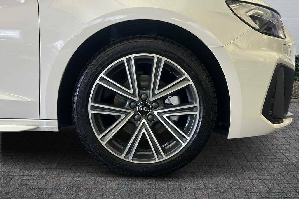 Audi A1 30 Tfsi S Line S Tronic BP75OOJ White #5