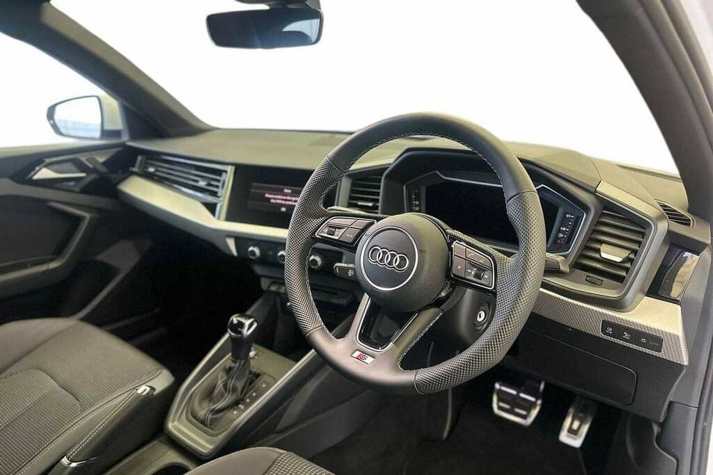 Audi A1 30 Tfsi S Line S Tronic BP75OOJ White #6