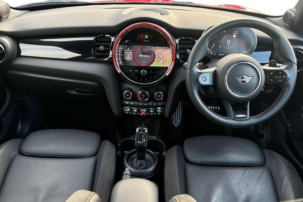 Mini Hatch 3-Door Cooper S Sport OV23WOJ Red #4