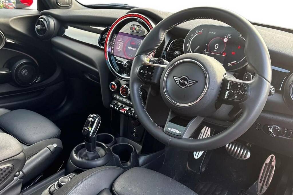Mini Hatch 3-Door Cooper S Sport OV23WOJ Red #6