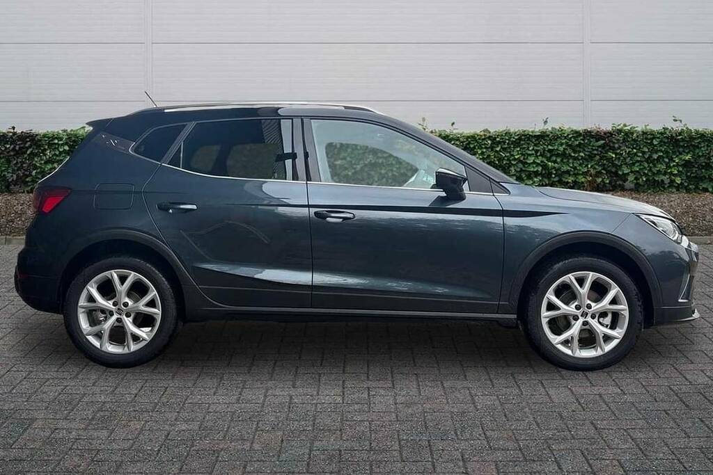 Seat Arona 1.0 Tsi 115 Fr Dsg VE75AYL Black #4