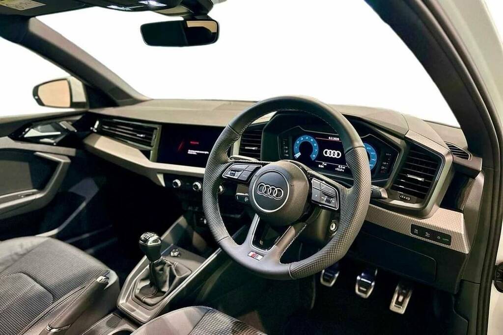 Audi A1 30 Tfsi S Line BP75OFA White #6